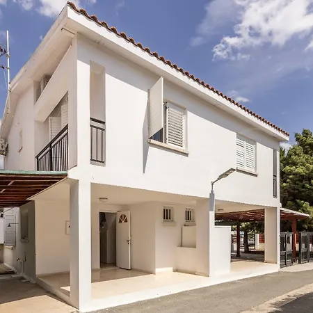 Villa Larnaca Marina