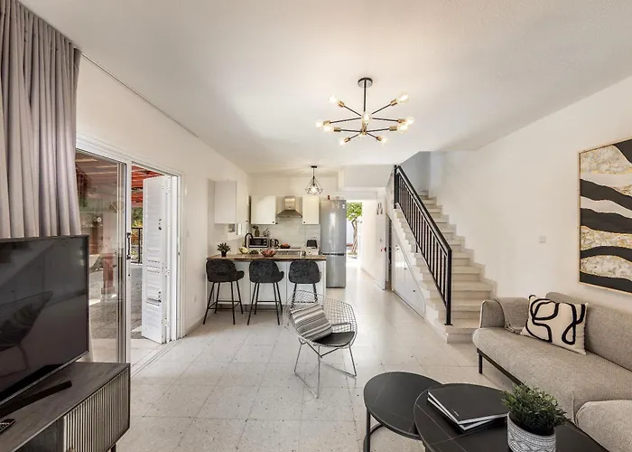 Larnaca Marina Villa