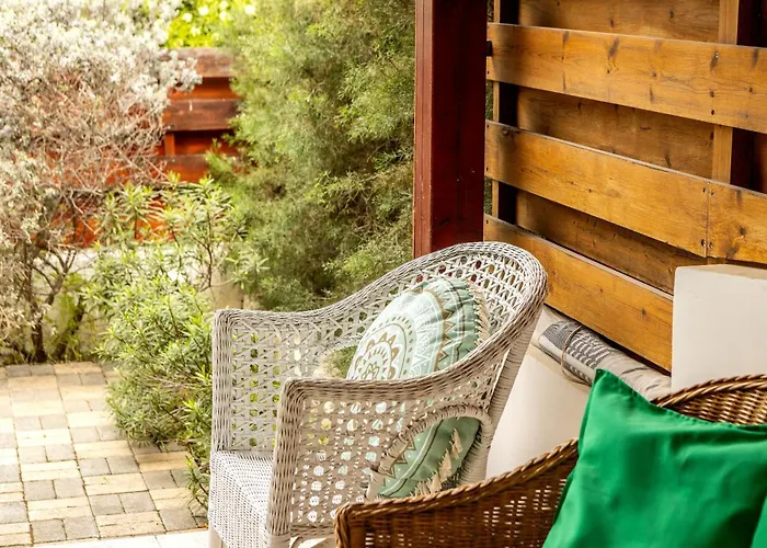 Larnaca Marina Meneou