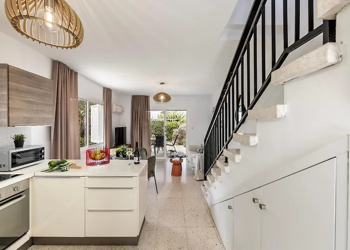 Larnaca Marina Villa