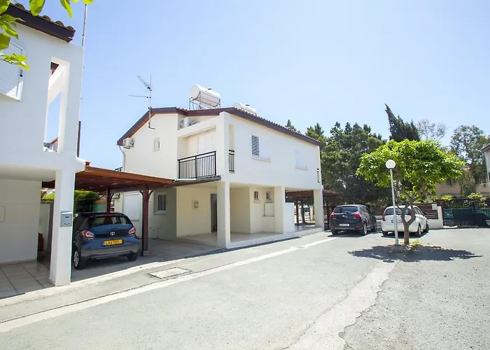 Villa Larnaca Marina