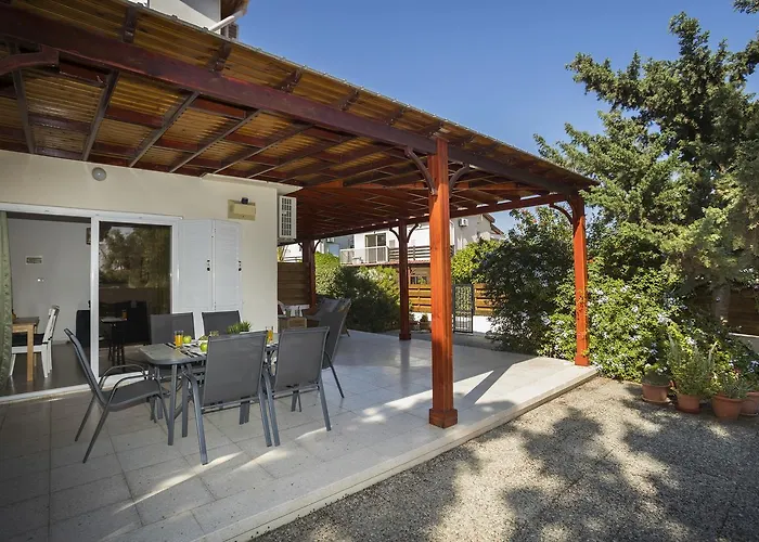 Villa Larnaca Marina *