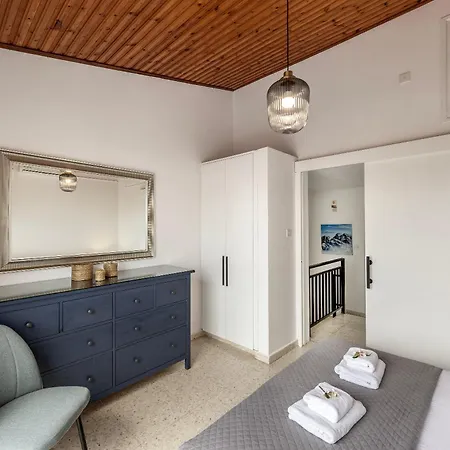 Villa Larnaca Marina Meneou