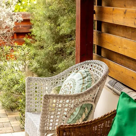 Larnaca Marina Meneou