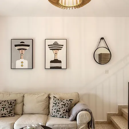 Villa Larnaca Marina *