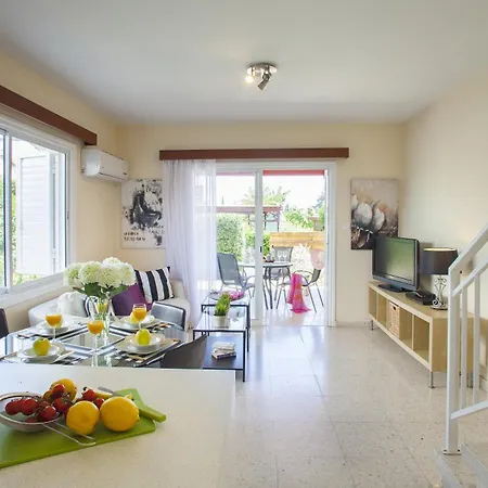 Villa Larnaca Marina Meneou