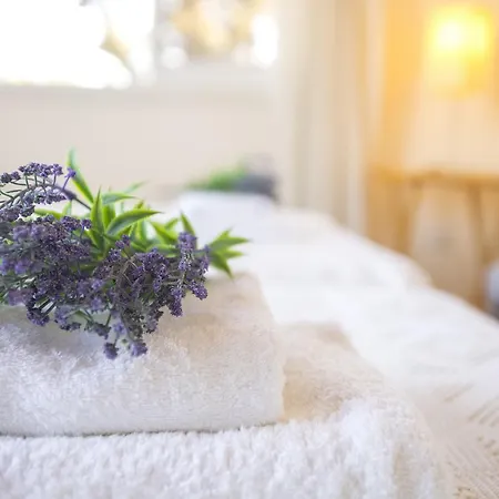 וילה Larnaca Marina Meneou