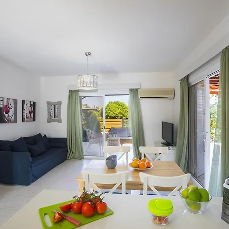 Villa Larnaca Marina